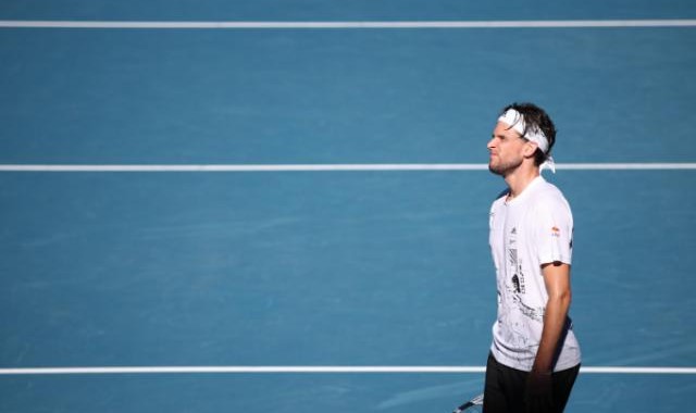 v体育-张奔斗：蒂姆迟来的青春期 比伤病更严重的是心病