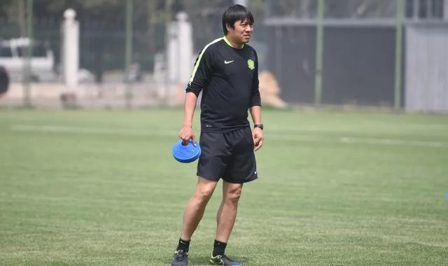 v站体育-谢峰：国安外援整体状态不错 赛季目标不低于去年