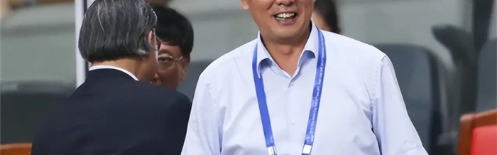 张军被查！蔡振华太难得：执掌乒协足协羽协+安全落地 守住底线|足球|体坛|中国羽毛球协会|中国乒乓球队|羽毛球_新浪体育_新浪新闻