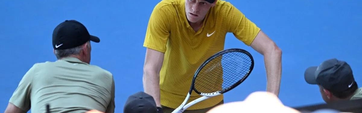 v站-辛纳因澳网争议性幕后一幕遭国外球迷猛烈批评：最令人讨厌的球员