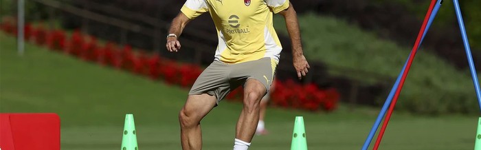 v体育-希门尼斯复查结果良好，即将回归米兰训练|圣地亚哥·希门尼斯|AC米兰|阿姆斯特丹|圣地亚哥-希门尼斯|阿尔瓦罗-希门尼斯_新浪体育_新浪新闻